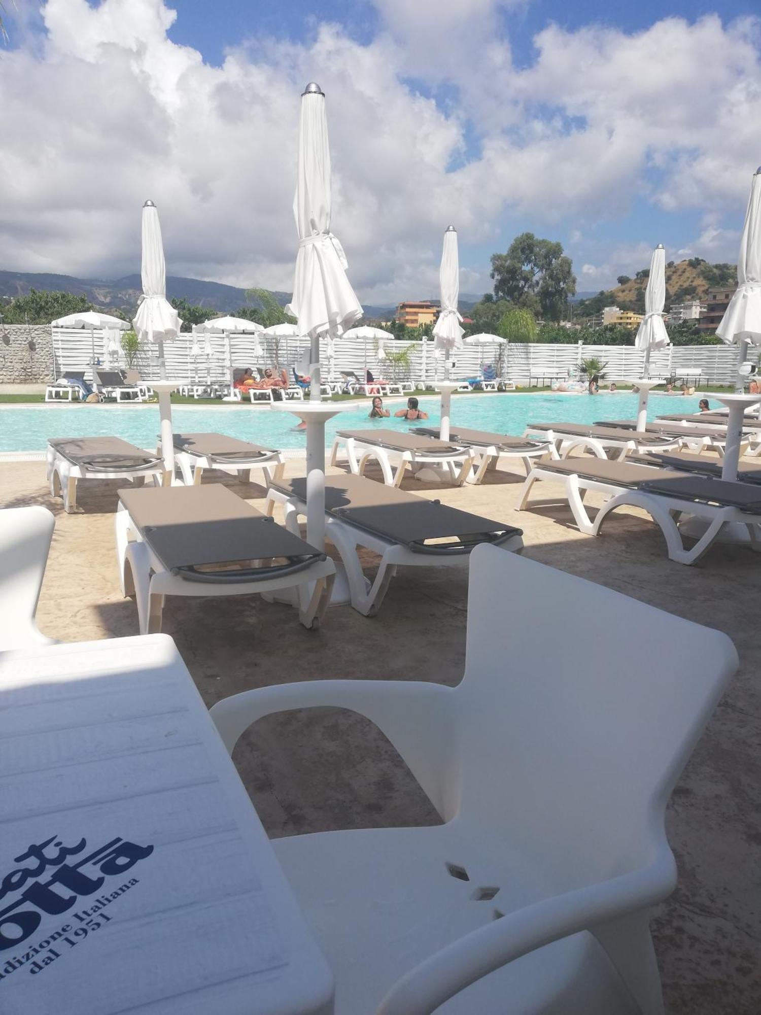 All'Ombra Del Noce B&B Catona Di Reggio Calabria Exterior photo