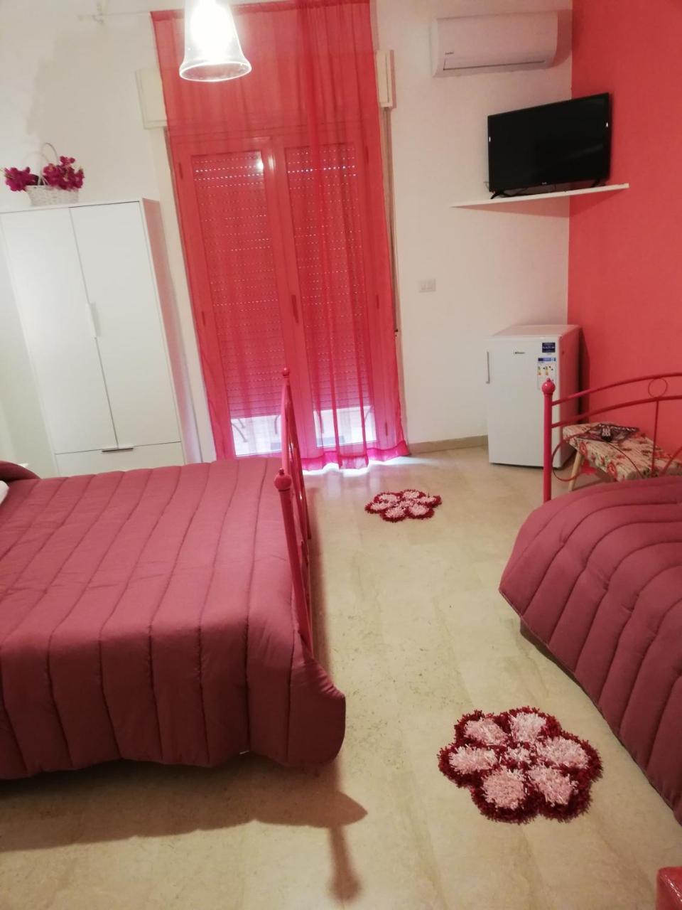 All'Ombra Del Noce B&B Catona Di Reggio Calabria Exterior photo