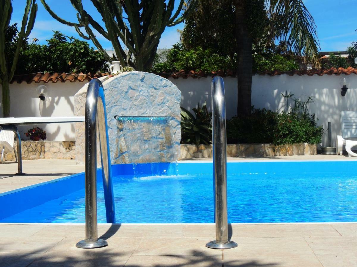 All'Ombra Del Noce B&B Catona Di Reggio Calabria Exterior photo