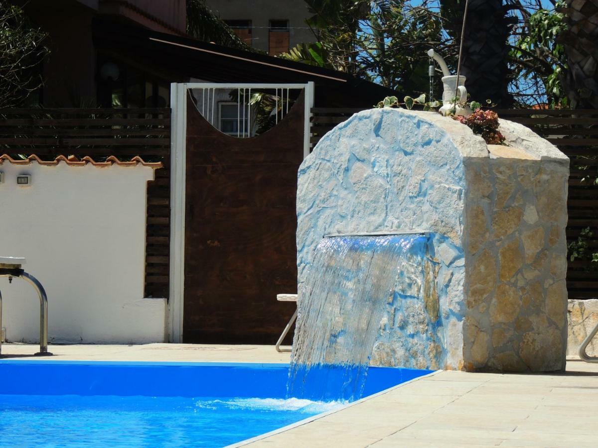 All'Ombra Del Noce B&B Catona Di Reggio Calabria Exterior photo