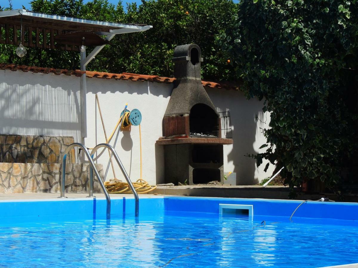 All'Ombra Del Noce B&B Catona Di Reggio Calabria Exterior photo